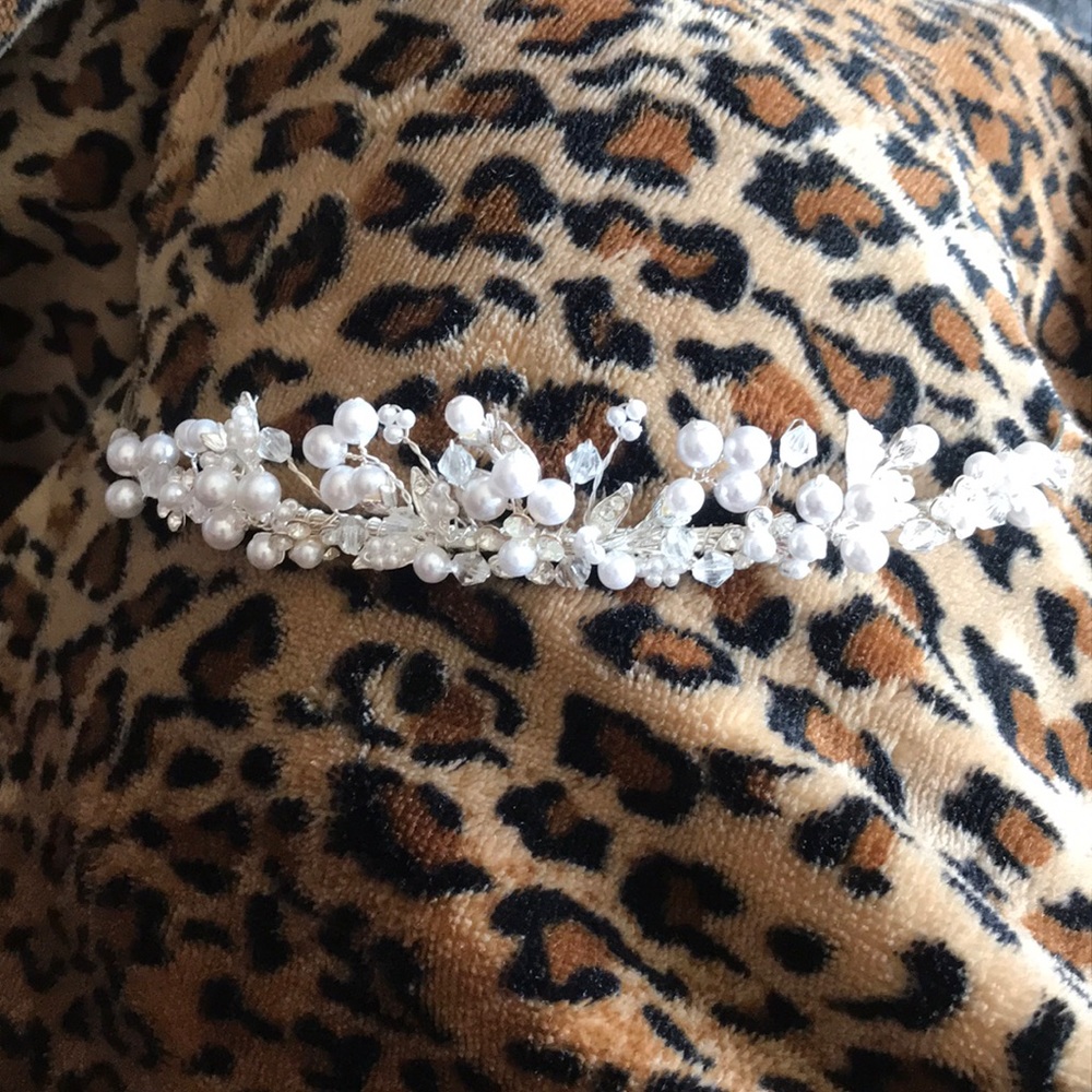 David’s Bridal Pearl Tiara